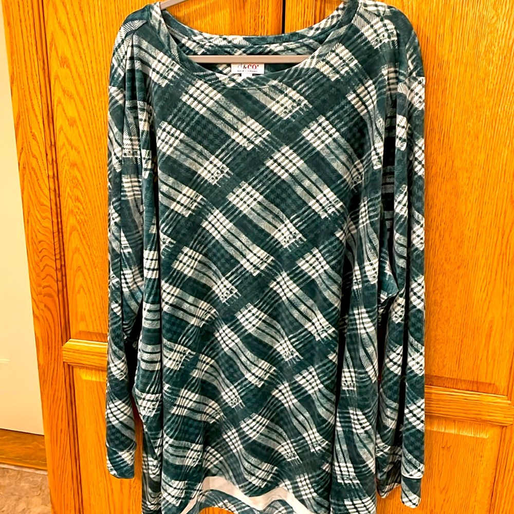 Denim & Co velour green plaid tunic Size 5X